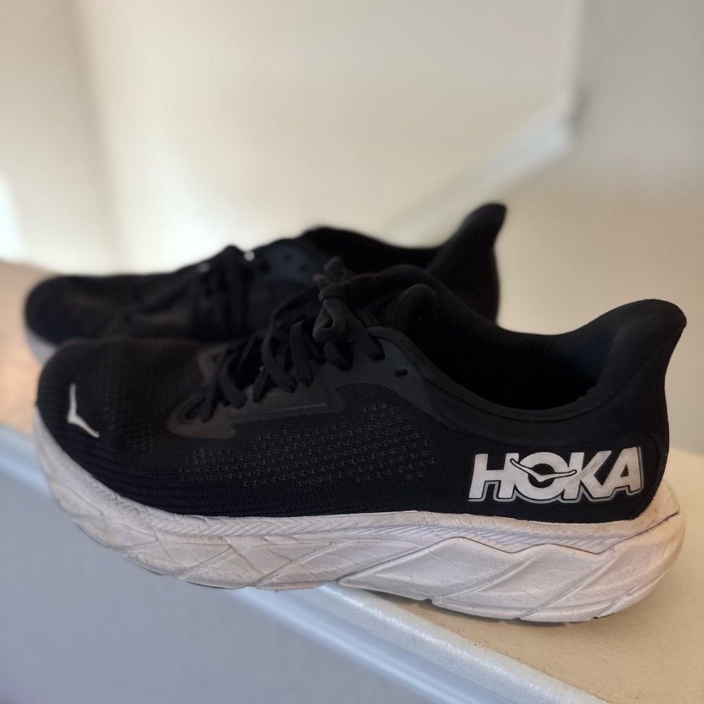 Hoka One One Black Running Shoes Size   9 2E